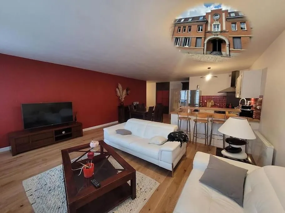 Appartement De 90M² Situe Dans Le Vieux-Lille.  Lille